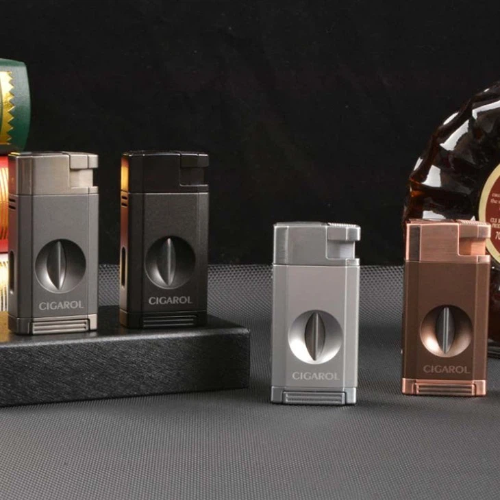 Gerade nach unten gerichtete Zigarrenfeuerzeuge